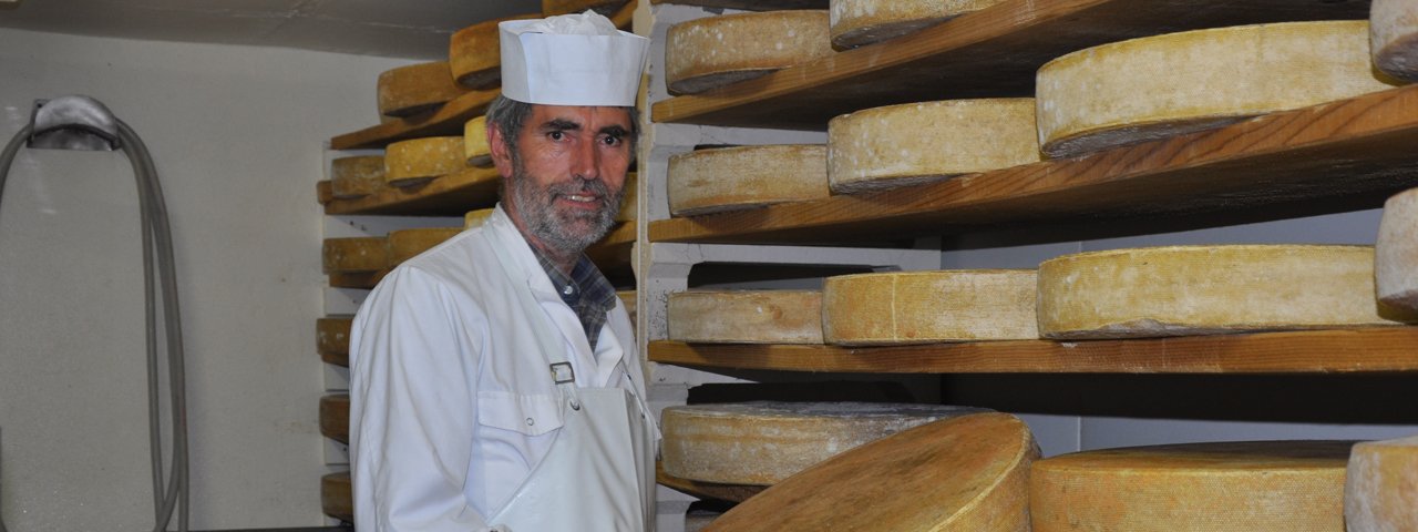 Fabrication du fromage à la fromagerie Schönangeralm, © Schaukäserei Schönangeralm