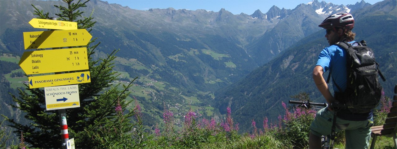 Vue sur la vallée de Kaunertal et sur la Kaunergrat, © Tirol Werbung