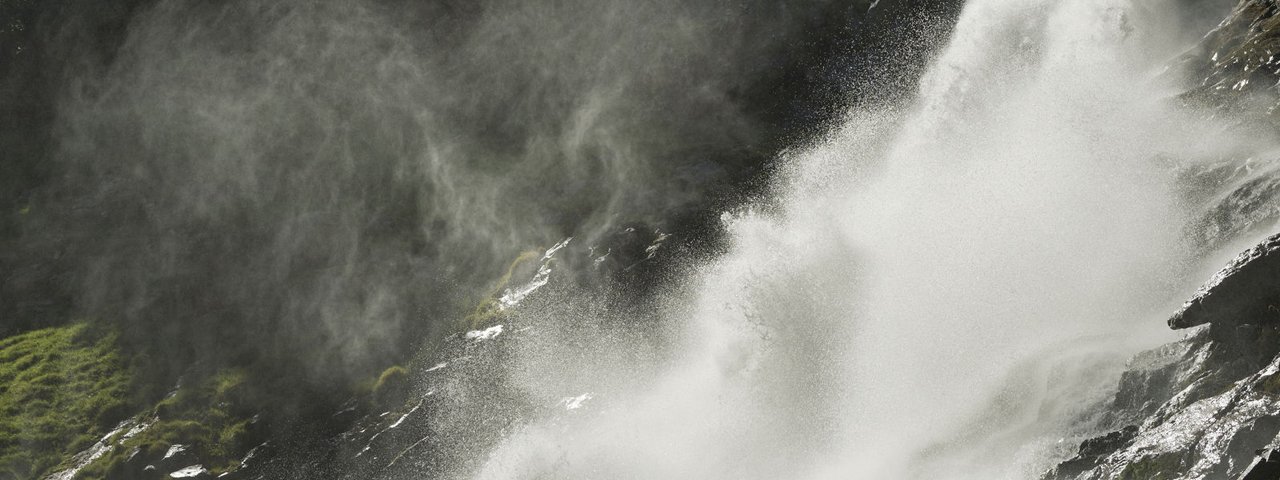Les chutes d'eau Grawa dans la vallée de Stubaital, © Tirol Werbung/Frank Bauer