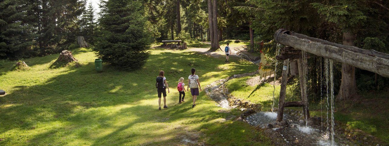 La magie de l'eau est à l'honneur à l'espace de jeux Zauberwasser, © Tirol Werbung/Frank Bauer