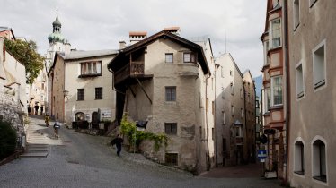 Le centre-ville médiéval de Hall, © Tirol Werbung/Verena Kathrein