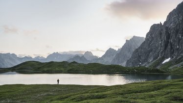 Le lac de Steinsee sur le Lechtaler Höhenweg, © Tirol Werbung / Schels Sebastian