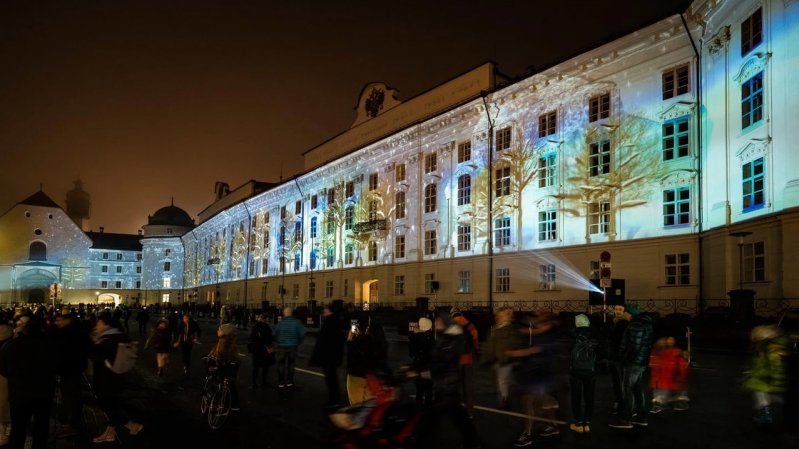 Projections de lumière à Innsbruck pour la soirée du Nouvel An, © TVB Innsbruck