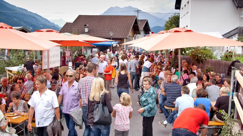 Fête « Stanz brennt » (Stanz distille), © Archiv TVB TirolWest/Stefan Ostermann