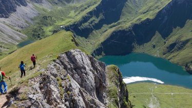 Lac Traualpsee dans la vallée Tannheimer Tal, © Tirol Werbung/Klaus Kranebitter