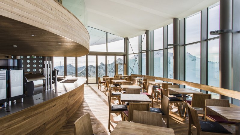 Café 3.440 – Österreichs höchstes Café, © Pitztaler Gletscherbahnen