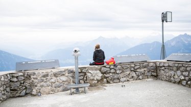 Vue d'Hafelekar de la chaîne de montagnes d'Innsbruck : la Nordkette, © Tirol Werbung/Dominik Gigler