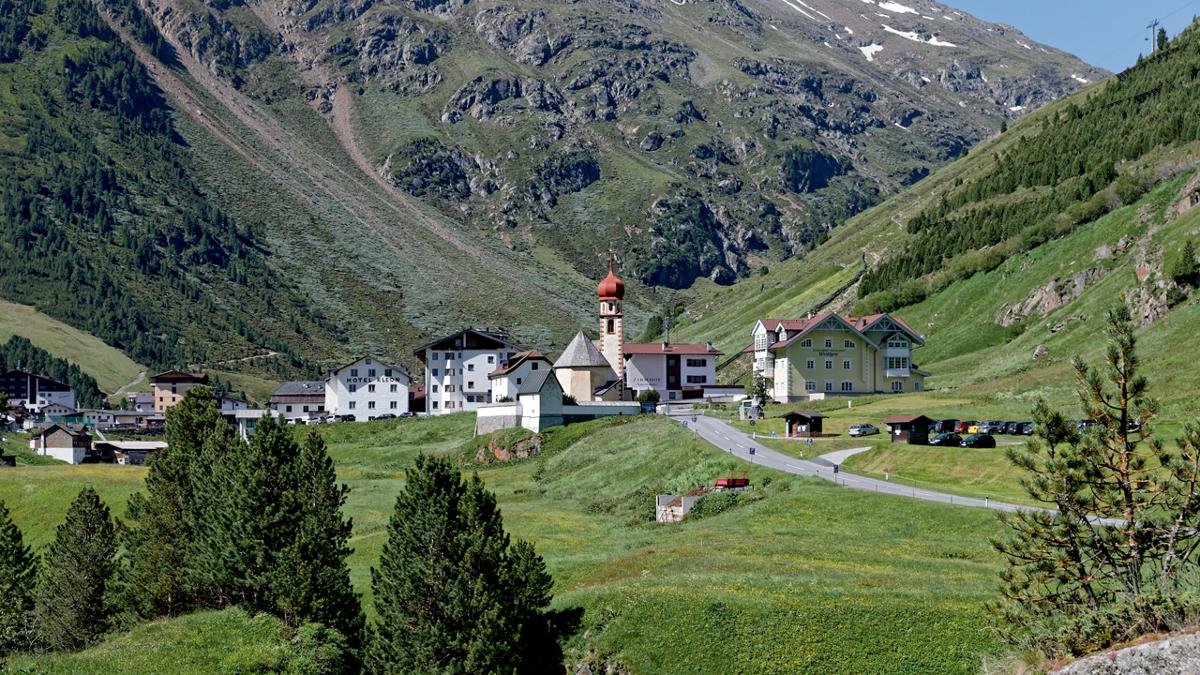 Situé à 1 900 mètres d’altitude, Vent peut se prévaloir d’une longue tradition en matière d’alpinisme. Depuis le XIXème siècle, ce village est le point de départ de balades et de randonnées en montagne très prisées, tout autour de la Wildspitze., © Ötztal Tourismus