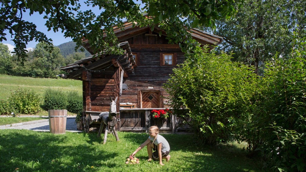 Les anciens thermes ont été transformés en appartements de vacances, © Tirol Werbung/Lisa Hörterer