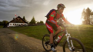 Excursion VTT vers l'Obermarkter Alm, © Imst Tourismus / Martin Lugger