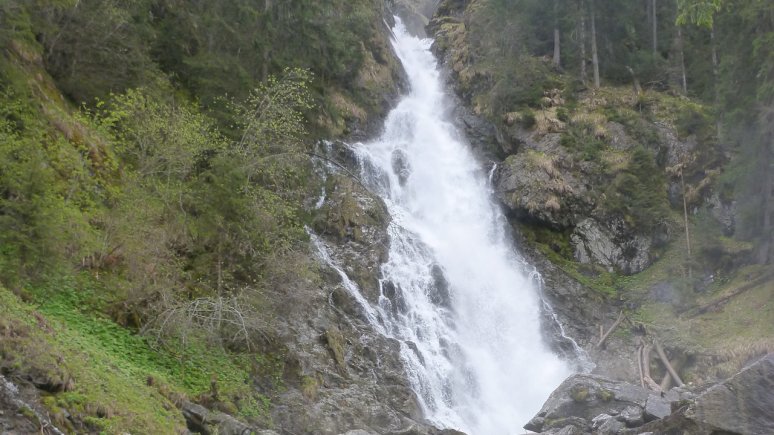Les chutes d'eau de Sintersbach sur la Jochberg, © Kitzbühel Tourismus